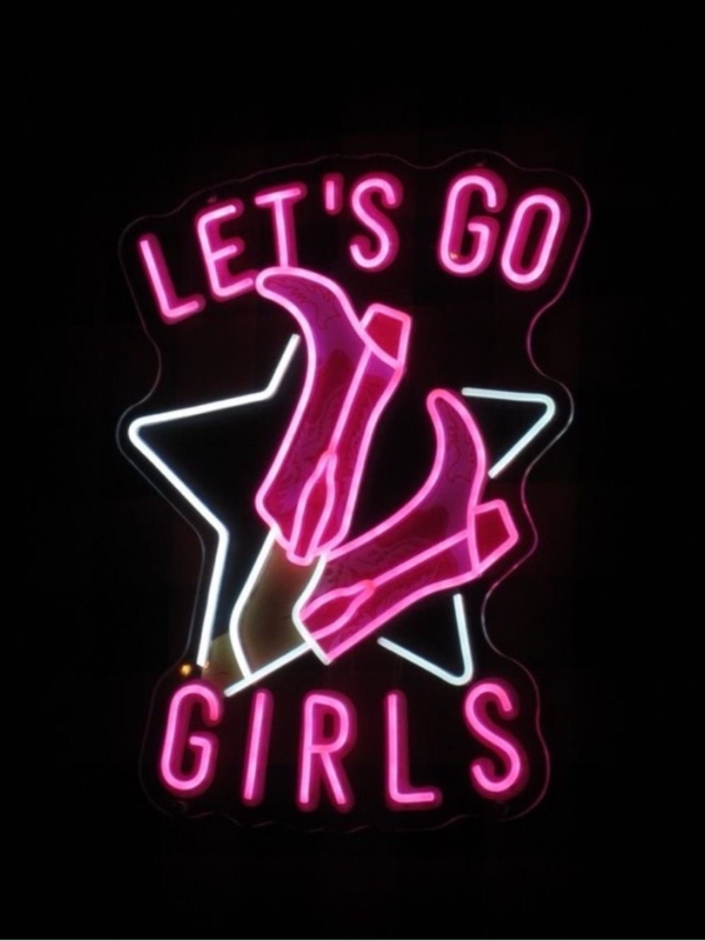 4/8: Let’s Go Girls Raid Train ✨ - Picture 5 of 5